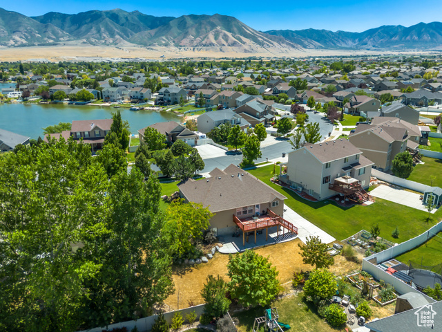 Photo 42 for MLS #2100777 at 6059 Bayshore Dr