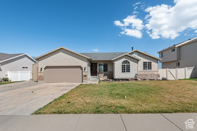 6739 S SOL RISE DR, West Jordan UT 84081