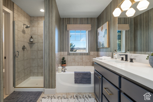 Photo 16 for MLS #2100793 at 6095 N Fox Point Cir #B1
