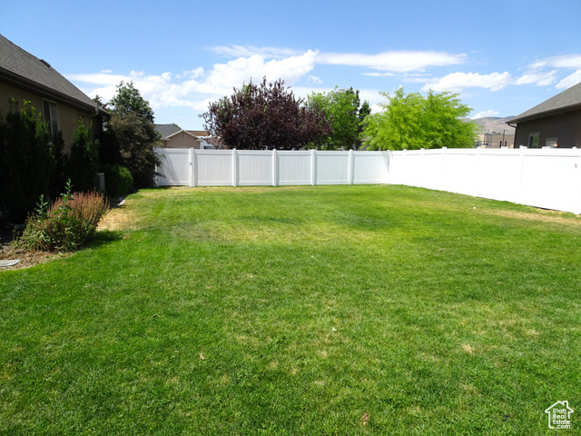 Photo 32 for MLS #2100794 at 844 N 400 East