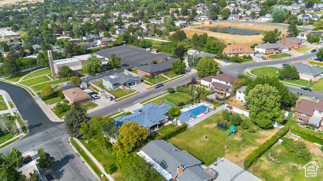 Photo 68 for MLS #2100842 at 1008 E 250 South
