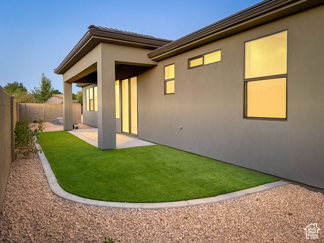 Photo 25 for MLS #2100845 at 3360 W Bonita #21