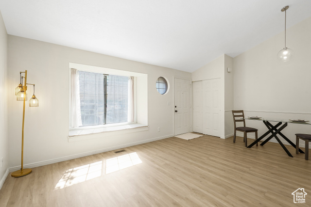 Photo 6 for MLS #2100876 at 1435 S 1195 East