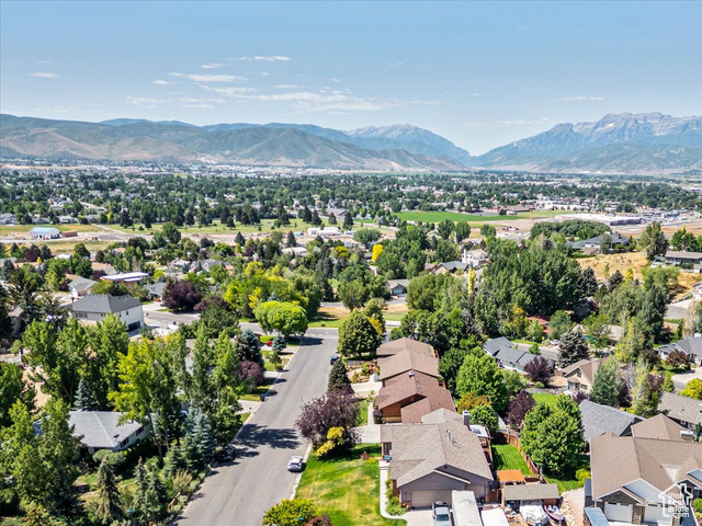 Photo 50 for MLS #2100902 at 877 E Cottonwood Dr #56