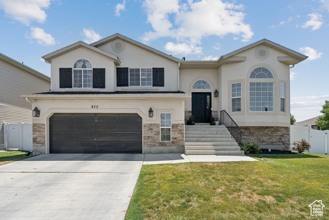 975 W FOXBORO DR, North Salt Lake UT 84054