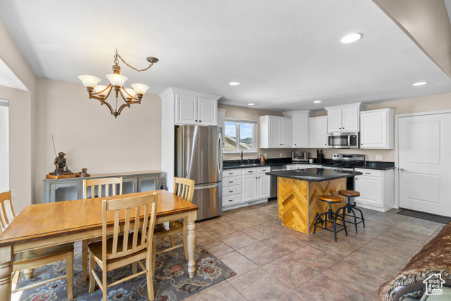 Photo 14 for MLS #2100916 at 899 E 1510 North
