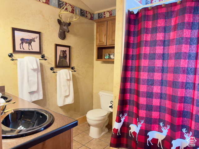 Photo 31 for MLS #2100921 at 2565 S Country Club Dr