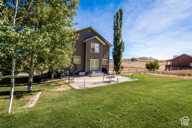 Photo 11 for MLS #2100921 at 2565 S Country Club Dr