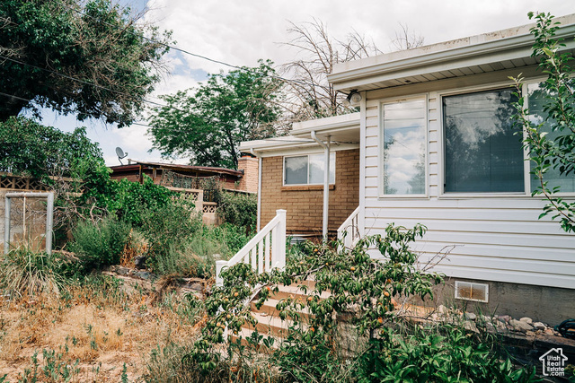 Photo 5 for MLS #2100932 at 522 S 640 West