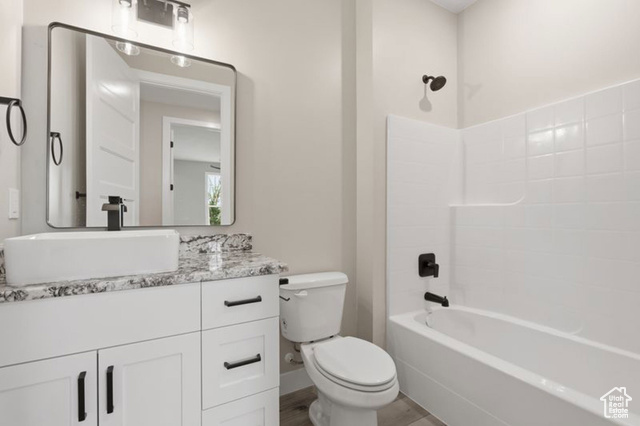Photo 9 for MLS #2100950 at 5031 N Lund
