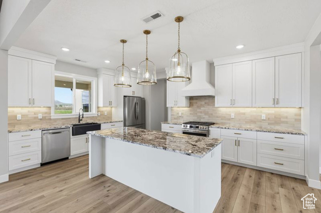 Photo 5 for MLS #2100950 at 5031 N Lund