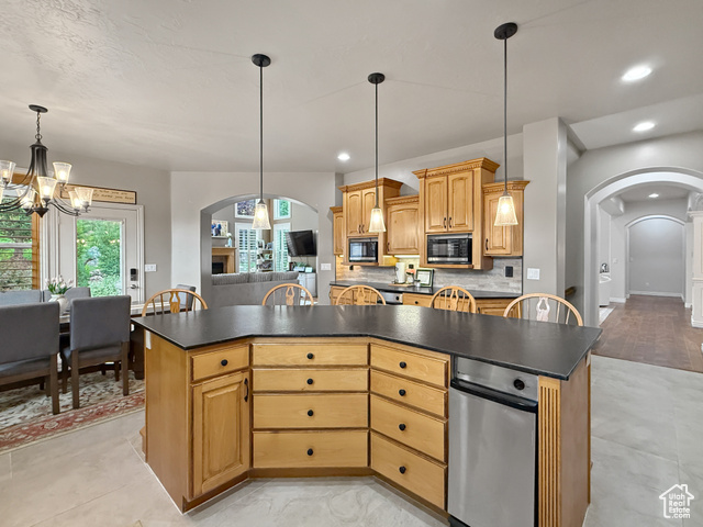 Photo 15 for MLS #2100968 at 3904 Summer Ridge Rd