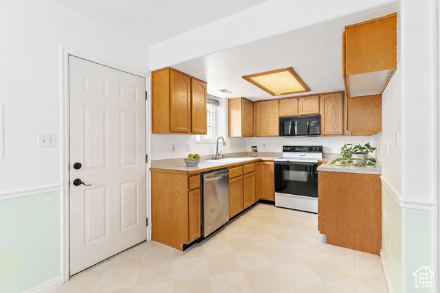 Photo 7 for MLS #2101005 at 48 E 180 North