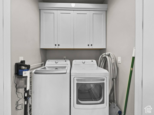 Photo 15 for MLS #2101027 at 1041 W Eland Cir