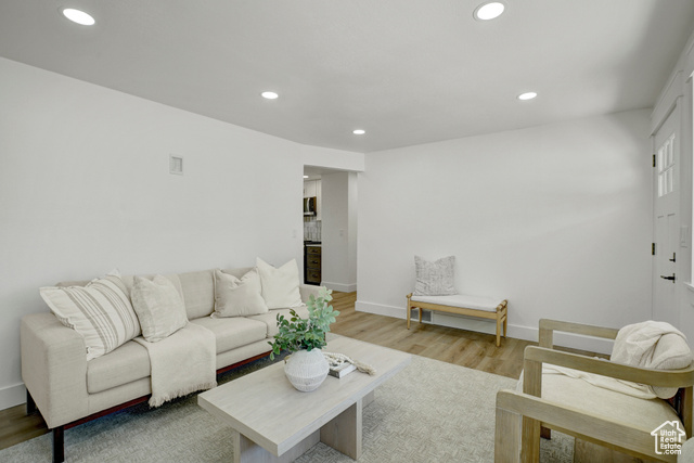 Photo 4 for MLS #2101034 at 9420 S Streatham Rd