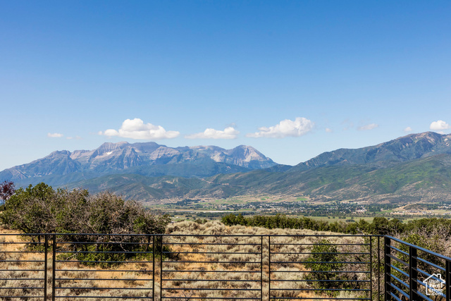 Photo 58 for MLS #2101035 at 2005 N Lookout Peak Cir