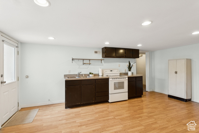 Photo 34 for MLS #2101043 at 1925 E Hillcrest Ave