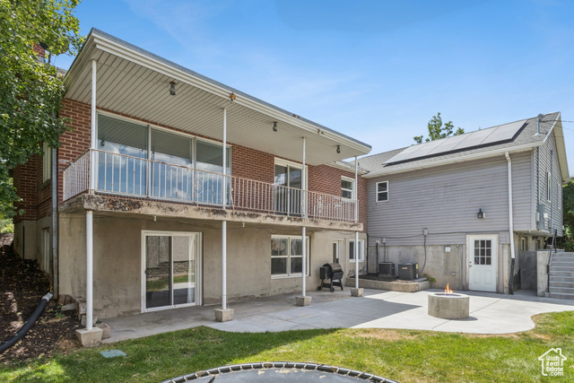 Photo 57 for MLS #2101043 at 1925 E Hillcrest Ave
