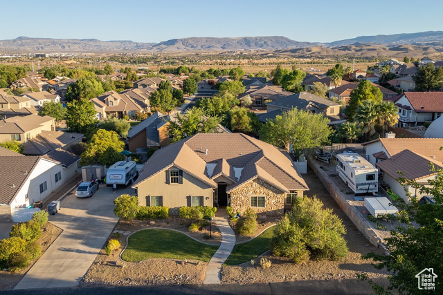 Photo 3 for MLS #2101088 at 1707 W Shivwits Dr