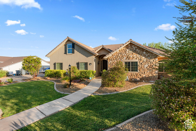 Photo 43 for MLS #2101088 at 1707 W Shivwits Dr