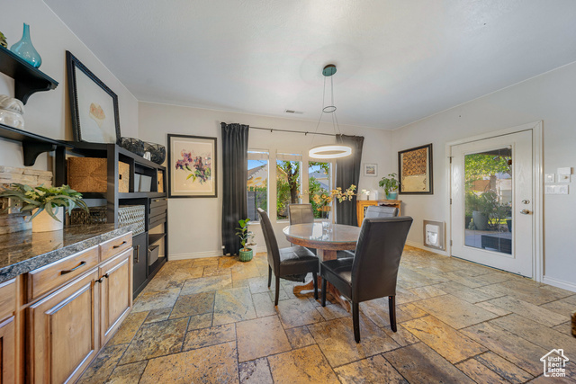 Photo 19 for MLS #2101088 at 1707 W Shivwits Dr