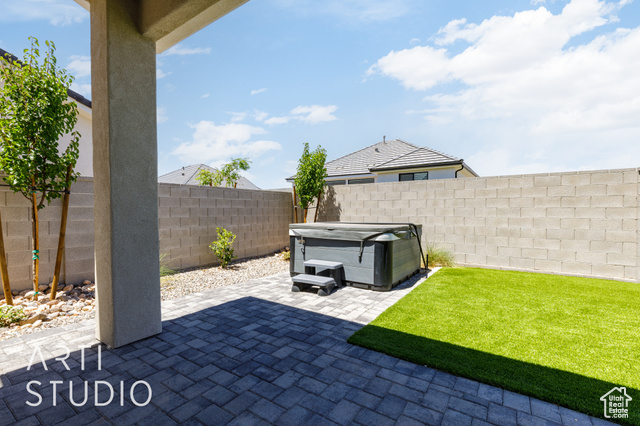 Photo 31 for MLS #2101102 at 2979 E Alderann St