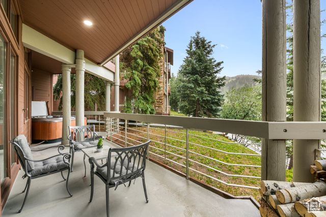 Photo 28 for MLS #2101113 at 2510 Deer Valley Dr #C13
