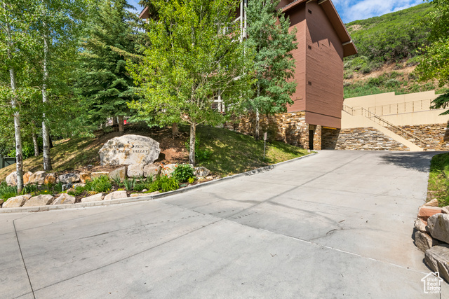 Photo 32 for MLS #2101113 at 2510 Deer Valley Dr #C13