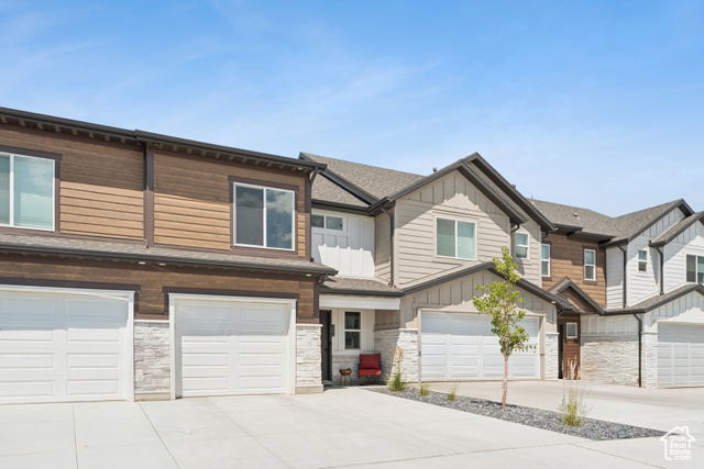 1694 W 2975 S #D, Syracuse UT 84075