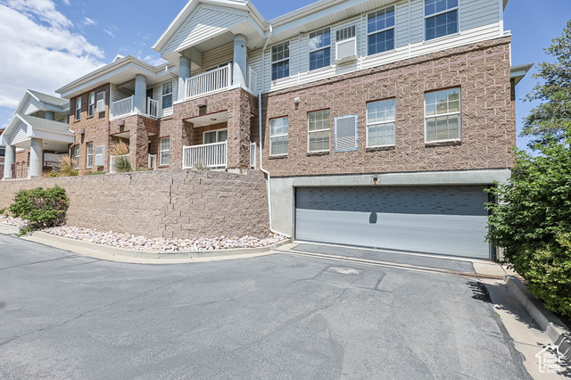 Photo 31 for MLS #2101125 at 11025 S Grapevine Cv #B205