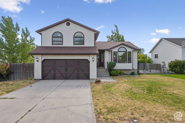 6943 S CLERNATES DR, West Jordan UT 84081