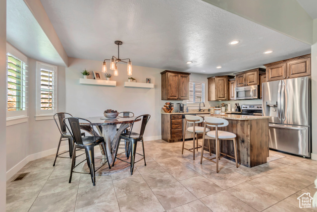 Photo 2 for MLS #2101134 at 1071 N Jamie-matt Cir