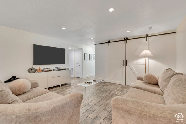 Photo 18 for MLS #2101134 at 1071 N Jamie-matt Cir
