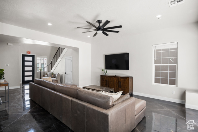 Photo 7 for MLS #2101145 at 1460 S Windsor Pkwy #3