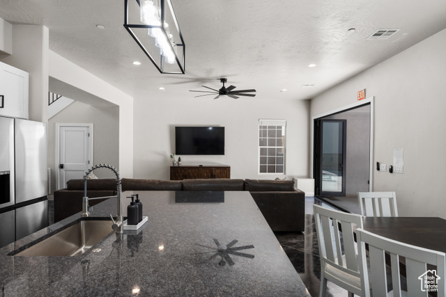 Photo 14 for MLS #2101145 at 1460 S Windsor Pkwy #3