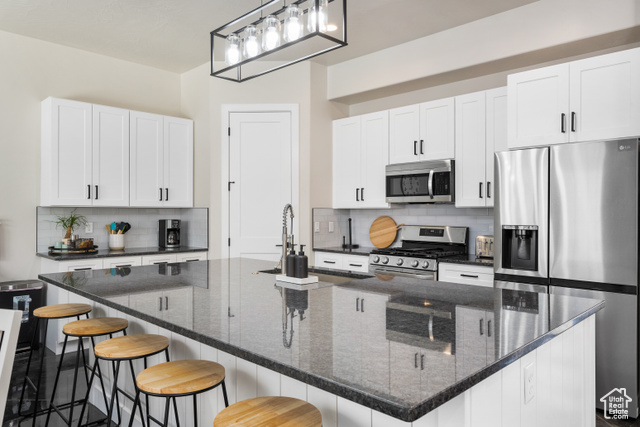 Photo 10 for MLS #2101145 at 1460 S Windsor Pkwy #3