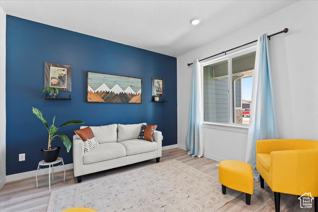 Photo 5 for MLS #2101154 at 1993 S 2050 West