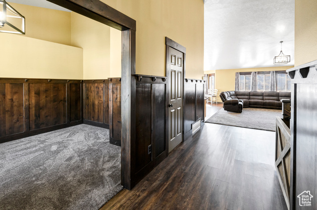 Photo 8 for MLS #2101162 at 893 N Indian Hills Dr
