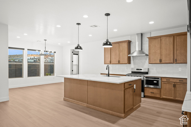 Photo 2 for MLS #2101175 at 2663 W Venice Ln #15