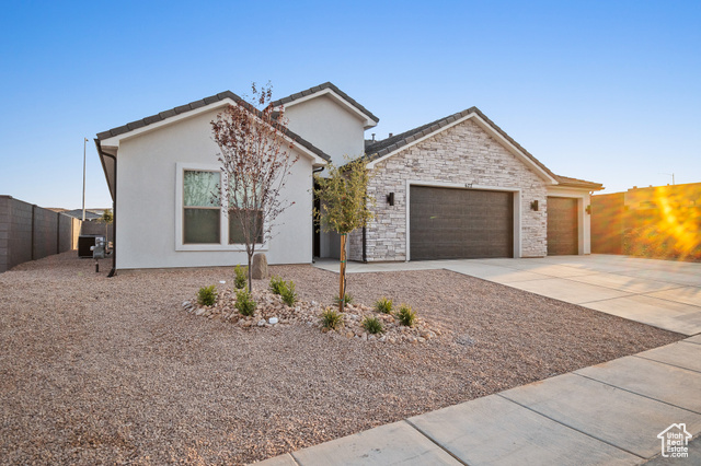 MLS #2101175 - 2663 W Venice Ln #15
