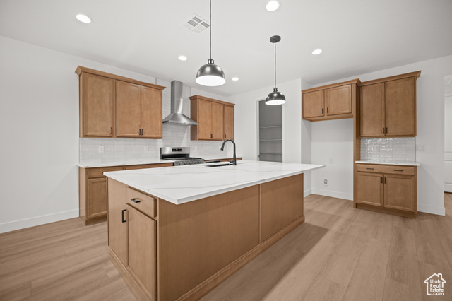 Photo 3 for MLS #2101175 at 2663 W Venice Ln #15