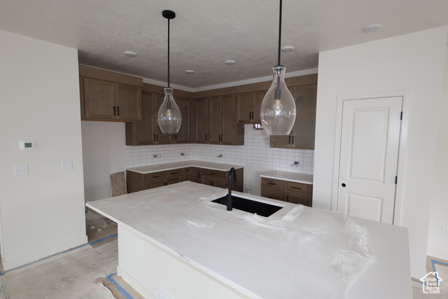 Photo 2 for MLS #2101184 at 892 W Caroline Dr