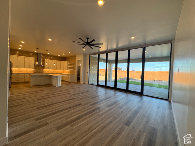Photo 4 for MLS #2101203 at 3322 S Guide Star Way
