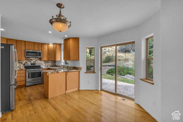 Photo 18 for MLS #2101205 at 874 S West Hoytsville Rd