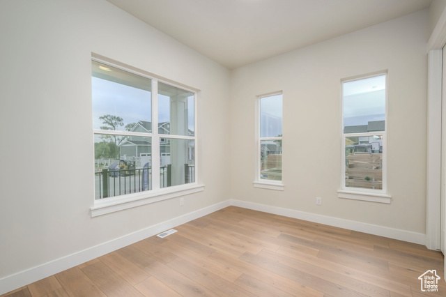 Photo 5 for MLS #2101207 at 5493 W Evans Ct #6