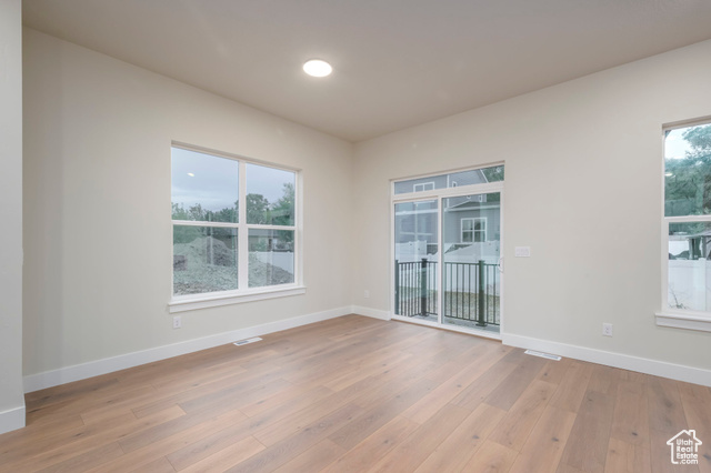 Photo 9 for MLS #2101207 at 5493 W Evans Ct #6