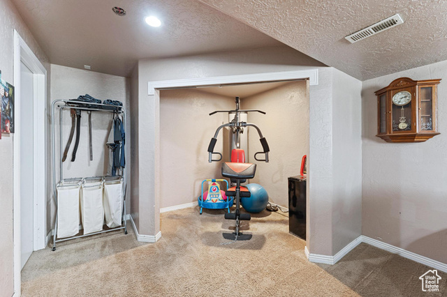 Photo 14 for MLS #2101240 at 4902 S Farah Dr