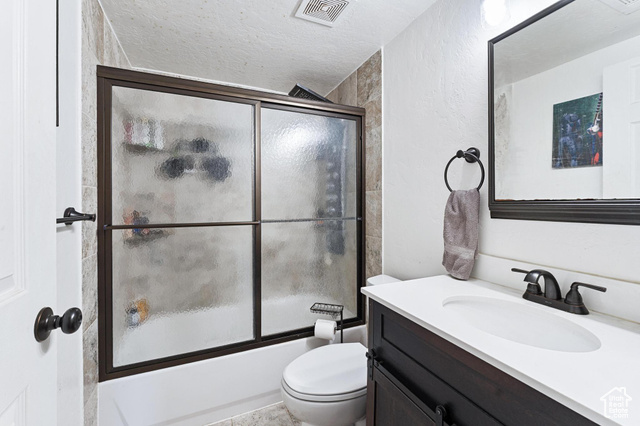 Photo 18 for MLS #2101240 at 4902 S Farah Dr