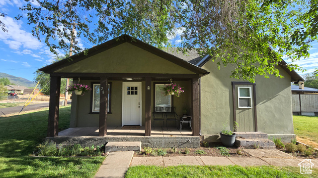 Photo 4 for MLS #2101258 at 589 S 30 West