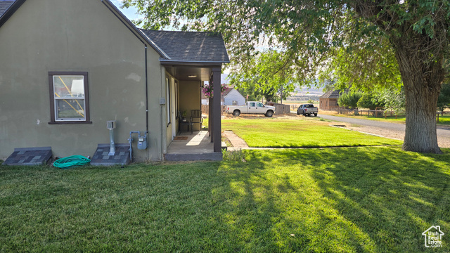 Photo 3 for MLS #2101258 at 589 S 30 West